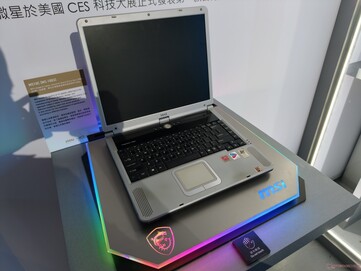 Model M510C był pierwszym w historii laptopem firmy MSI