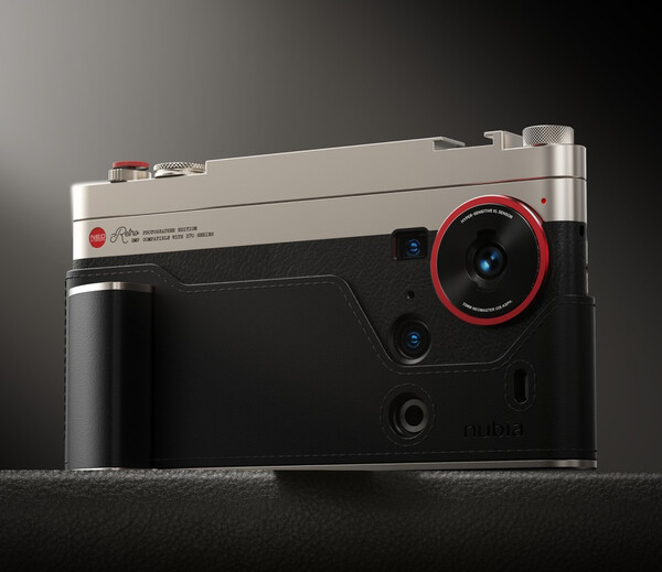 Retro Kit dla Nubia Z70S Ultra będzie dostępny później. (Źródło obrazu: Nubia)