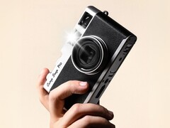 Proszę wybaczyć, że pomylą Państwo Camp Snap CS-Pro (na zdjęciu) z podróbką Fuji X100VI (źródło zdjęcia: Camp Snap)