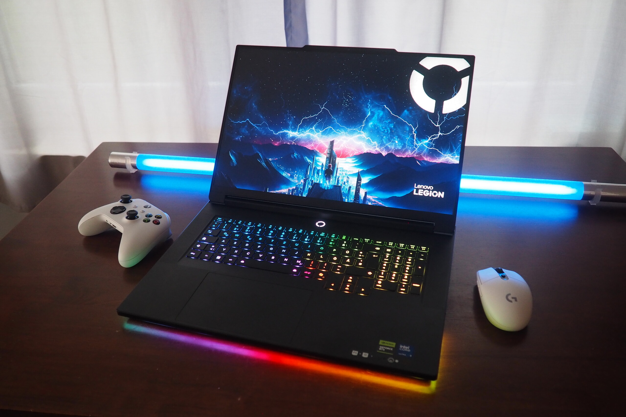 Lenovo Legion 9 18 z RTX 5090 w recenzji