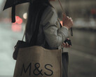 Sklep Marks & Spencer w Wielkiej Brytanii, w którym naruszenie dostawcy spowodowało zakłócenia w świadczeniu usług (źródło zdjęcia: Unsplash/Aleksandr Rebenkov)