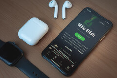 Apple wycelował w Spotify w odpowiedzi na karę nałożoną przez Komisję Europejską. (Źródło zdjęcia: Cezar Sampaio & Unsplash)