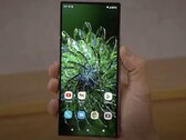 Koncepcja zwijanego smartfona Motoroli (Źródło: Motorola)
