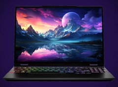 Slimbook Creative 15 ma niepozorną konstrukcję, ale oferuje klawiaturę z podświetleniem RGB.
