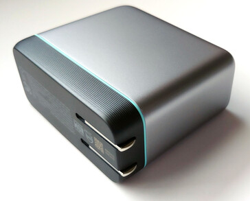 Widok lewej, dolnej i tylnej strony.