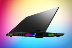 Medion wyposażył Erazer Beast 18 X1 w efektowne oświetlenie RGB (źródło obrazu: Medion, edytowane)