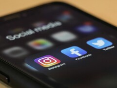 Ustawodawcy z Teksasu zbliżają się do całkowitego zakazu korzystania z mediów społecznościowych dla osób poniżej 18 roku życia (źródło zdjęcia: dole777, Unsplash)