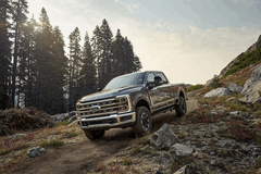 Ford F-150. Nowy asystent oparty na sztucznej inteligencji tej firmy został zaprojektowany w celu udzielania odpowiedzi na pytania właścicieli dotyczące ich pojazdów.