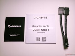 Karta gwarancyjna, skrócona instrukcja obsługi i kabel zasilający 12VHPWR do 2x 8-pinów