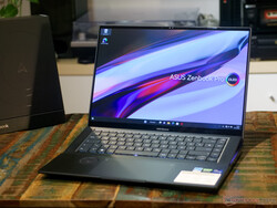 Asus Zenbook Pro 16X OLED, udostępniony przez firmę Asus.