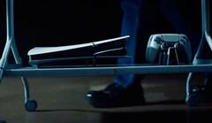 Na cokole zmieści się nie tylko telewizor, ale także konsola Sony PS5.