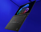 ThinkPad X1 Carbon Gen 14 firmy Lenovo waży mniej niż 1 kg.