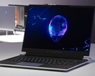 Alienware x16 oferuje nawet 175 W GPU do laptopa RTX 4090. (Źródło obrazu: Dell)