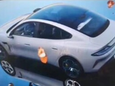"Samochód Xiaomi" na wolności. (Źródło: Car News China)
