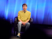 Sam Altman opowiedział się za "połączeniem" ludzi i maszyn. (Źródło zdjęcia: Jared Charney, MIT)