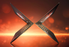 Smukły, ale z raczej rozczarowującym wyborem portów. (Źródło obrazu: HP)