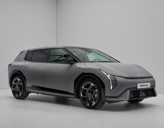 Elektryczny hatchback Kia EV4 (źródło zdjęcia: Kia)