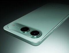 Jeden z dwóch aparatów z tyłu budżetowego smartfona Tecno Spark Go jest fałszywy, z jakiegokolwiek powodu. (Źródło zdjęcia: Tecno)