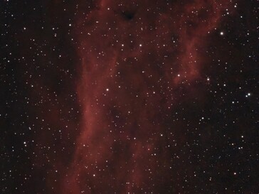 NGC 1499 (800 skumulowanych zdjęć) po redukcji szumu w aplikacji Dwarflab.