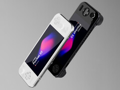 Jak dotąd, Ayaneo zaprezentowało Pocket S2 w czarnej i białej wersji kolorystycznej. (Źródło zdjęcia: Ayaneo)