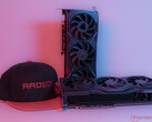 RX 7900 XT i RX 7900 XTX mają cenę detaliczną odpowiednio 899 i 999 USD. (Źródło: Notebookcheck)