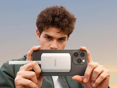 Lexar ES5: Dysk SSD z USB-C może być podłączany do urządzeń magnetycznie (źródło obrazu: Lexar)