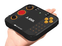 My Arcade Gamestation Retro Gamepad ma te same elementy sterujące, które są dostępne na Atari Gamestation Go.