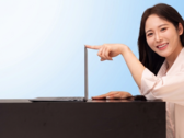Samsung Display zaprezentował swój pierwszy panel OLED "Ultra Slim" do laptopów.