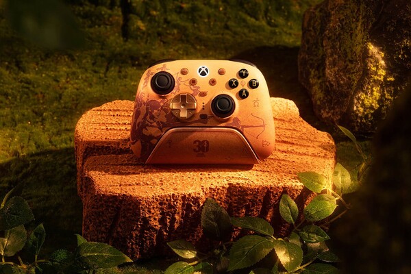 Kontroler Ultimate 3 Tomb Raider do konsoli Xbox, wydany z okazji 30. rocznicy serii Tomb Raider, może łączyć się bezprzewodowo z konsolami Xbox.