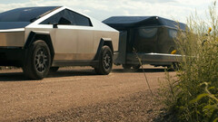 Elektryczny kamper AE1 zwiększa zasięg holowanego pojazdu elektrycznego do 300 mil (źródło zdjęcia: Lightship)