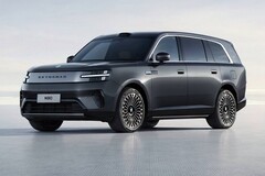 Założyciel firmy Xiaomi, Lei Jun, zaprezentował podczas wydarzenia poświęconego premierze nowych technologii nowe SUV-y SkyNomad EREV, oferujące zasięg do 1 060 mil.