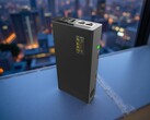 Photonicat 2 to oparty na systemie Linux mini PC, który może pełnić funkcję mobilnego routera. (Źródło zdjęcia: Photonicat, edytowane)