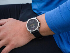Fenix 7 jest jednym z kilku smartwatchy kwalifikujących się do otrzymania wersji beta 23.05. (Źródło zdjęcia: Garmin)