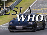 Przedseryjne Porsche Taycan skróciło poprzedni czas okrążenia toru Nürburgring o 26 sekund. (Źródło zdjęcia: Porsche - edytowane)