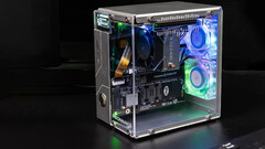 Pironman 5 sprawia, że Raspberry Pi 5 wygląda jak komputer do gier (źródło obrazu: SunFounder)