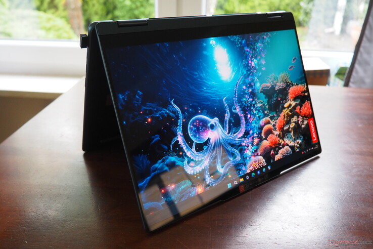 Lenovo Yoga 7 2-w-1 14
