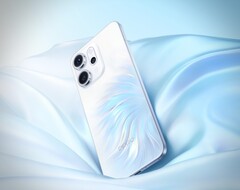 Następca przedstawionego tutaj Oppo Reno 14 Pro będzie miał również topowy model &quot;Max&quot;. (Źródło zdjęcia: Oppo)
