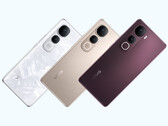 Smartfon Vivo Y400 Pro jest dostępny w kolorach freestyle white, fest gold i nebula purple (źródło zdjęcia: Vivo)