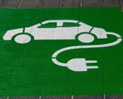 Sprzedaż samochodów elektrycznych w Stanach Zjednoczonych znów rośnie.