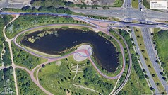 GNSS, wokół jeziora