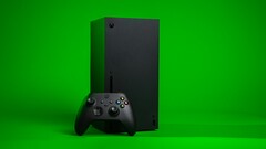 Microsoft wprowadził Xbox Series X w listopadzie 2020 r. na rynek doświadczający chronicznych niedoborów sprzętu. (Źródło: Billy Freeman na Unsplash)