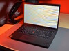 Recenzja Lenovo ThinkPad L14 G4 AMD: niedrogi laptop z dobrą możliwością rozbudowy i czasem pracy na baterii