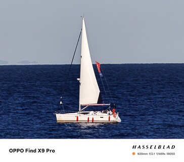 Oppo Find X9 Pro: 40-krotny zoom z zewnętrznym obiektywem.