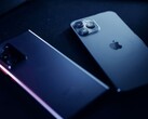 Niemal co drugi sprzedawany smartfon pochodzi od Apple lub Samsunga.