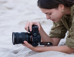 Sony A7 V obiecuje cały szereg ulepszeń wydajności (źródło zdjęcia: Sony)