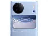 Render "Vivo X Flip". (Źródło: Weibo)