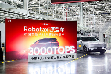 Pierwszy masowo produkowany robotaxi Xpeng GX zjeżdża z linii produkcyjnej