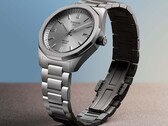 Zegarek Tissot PRC 100 Solar jest napędzany nowym mechanizmem kwarcowym Lightmaster Solar (źródło zdjęcia: Tissot)  