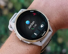 Forerunner 570 nie posiada kilku funkcji, które Garmin oferuje w Forerunner 970, ten ostatni na zdjęciu. (Źródło zdjęcia: Garmin)