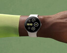 Nadchodzący smartwatch Google będzie podobno wyposażony w ten sam SoC, co jego poprzednik. Na zdjęciu: Pixel Watch 3 (źródło zdjęcia: Google)